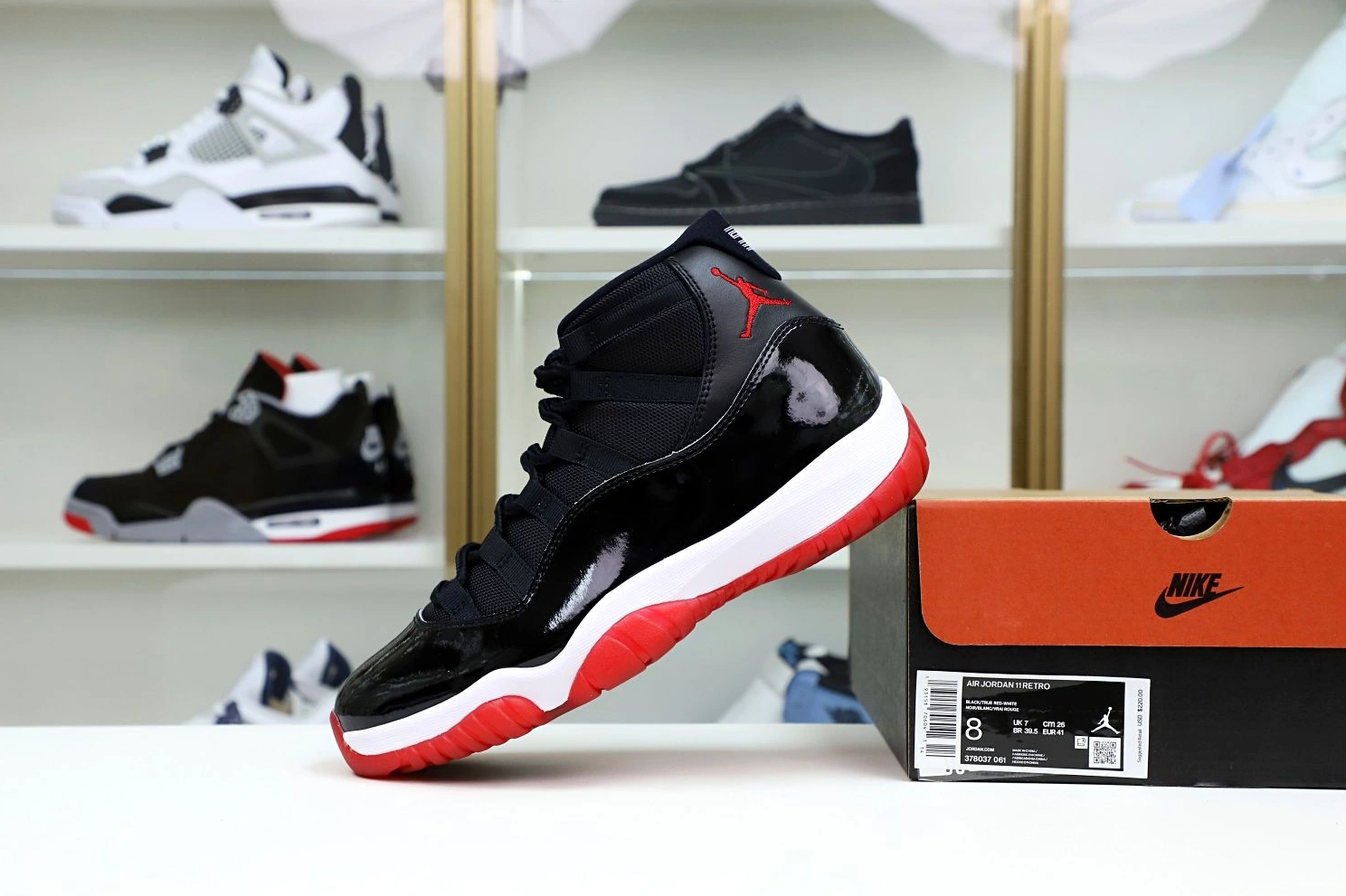 11 RETRO AIR 'BRED' 2019 JORDAN 0928